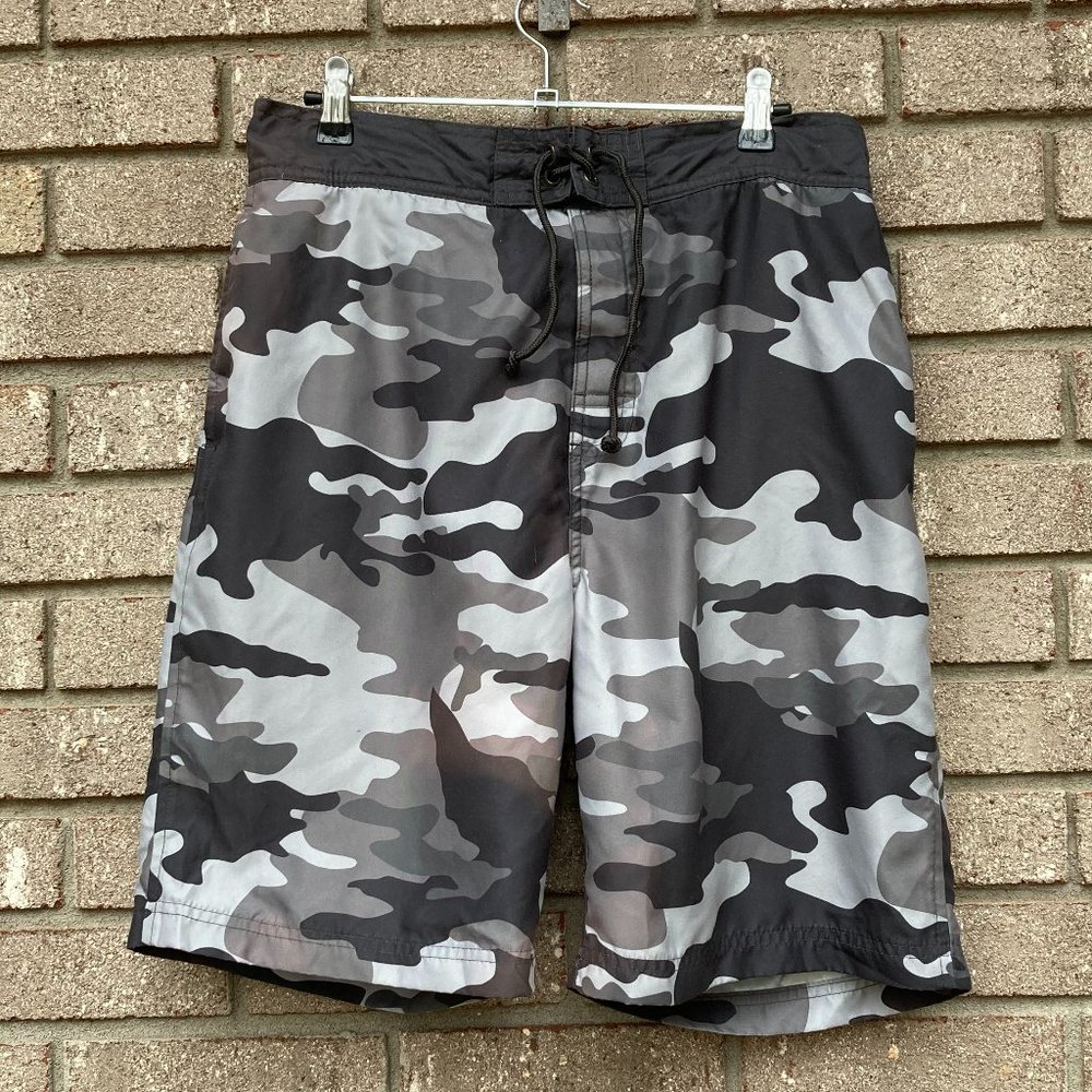BASS PRO SHOPS Camo Swim Trunks